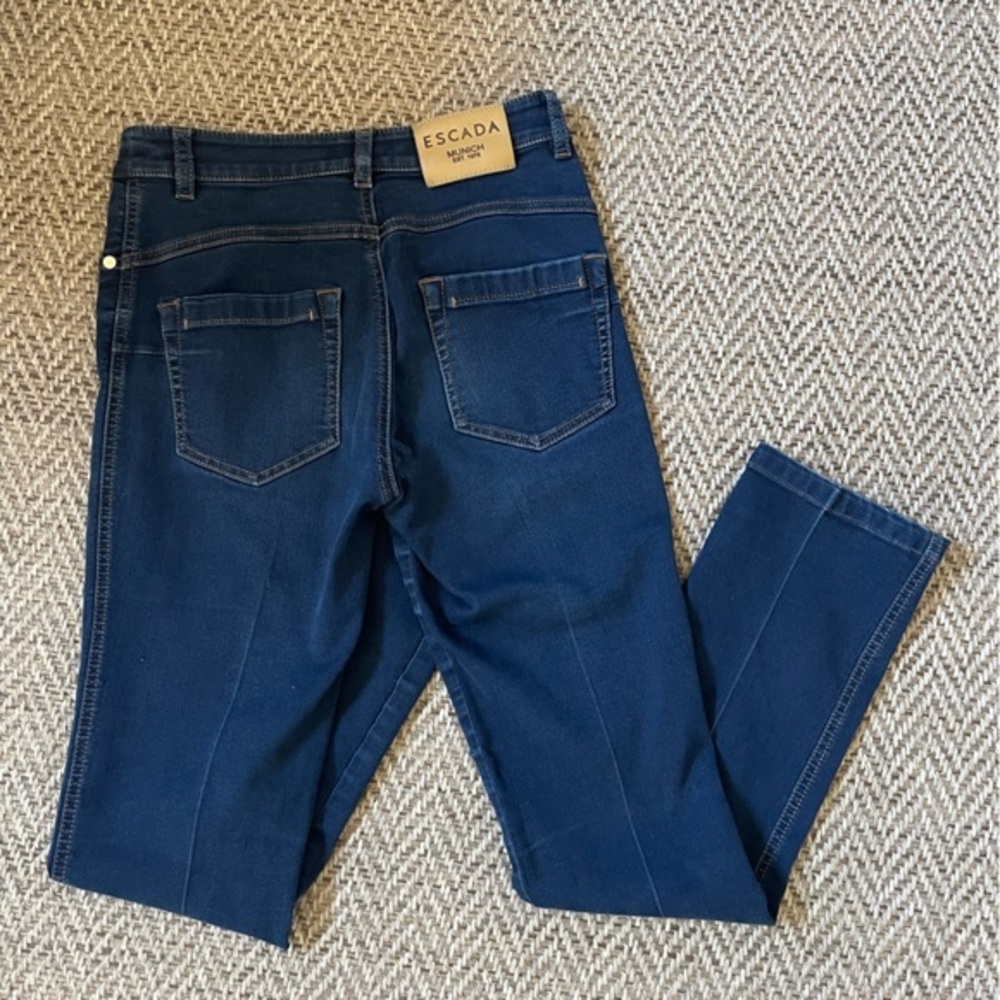 Escada Munich Mid Rise Straight Leg Ankle Denim Jeans Size 26